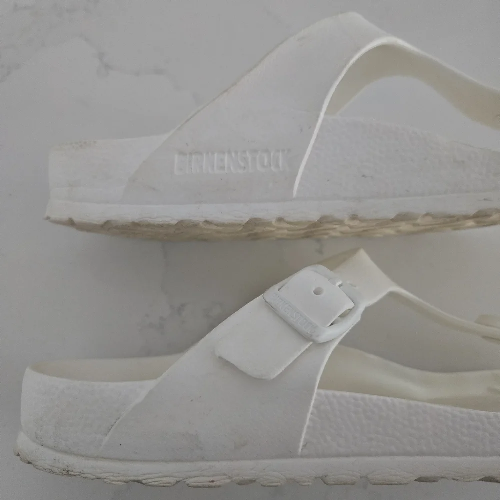 Birkenstock Essentials Gizeh Footbed Thong Slip-on Sandals Foam Light White 37